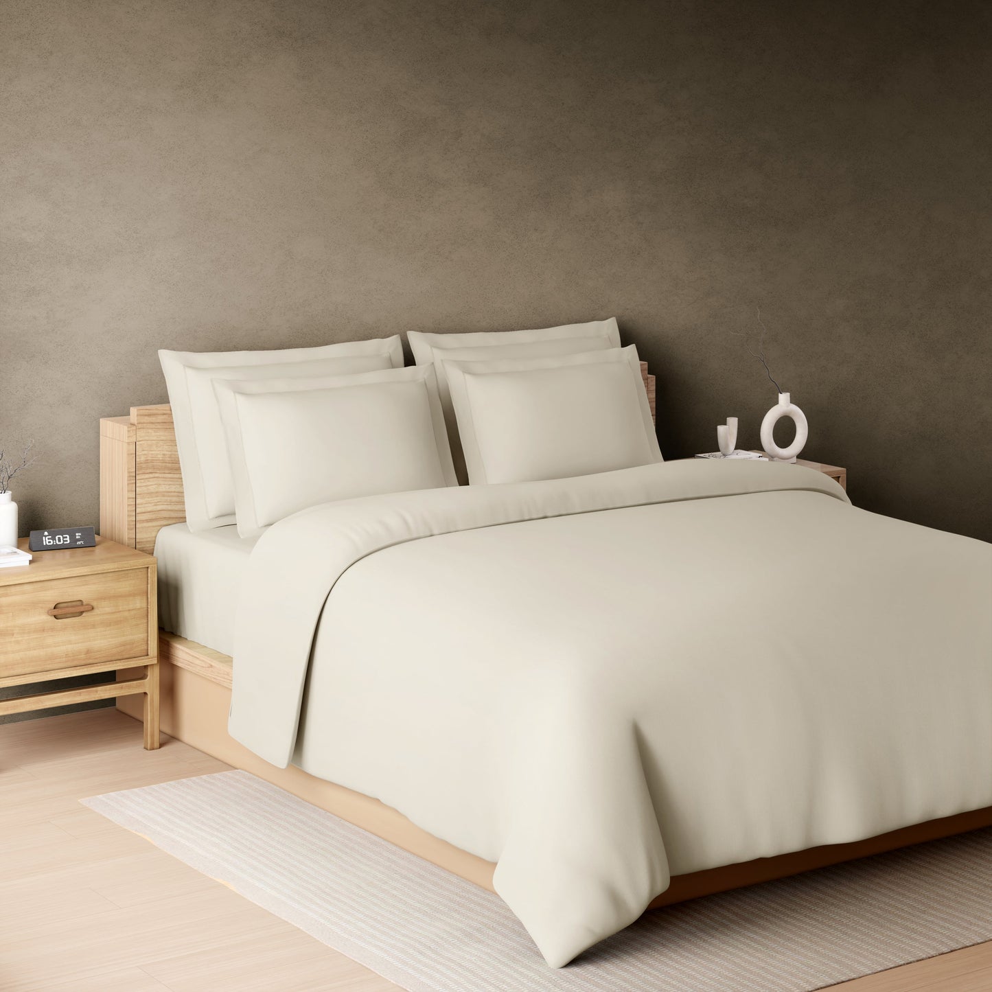 Spaces Solid Ivory Solid King Size Bedsheet - Eminence