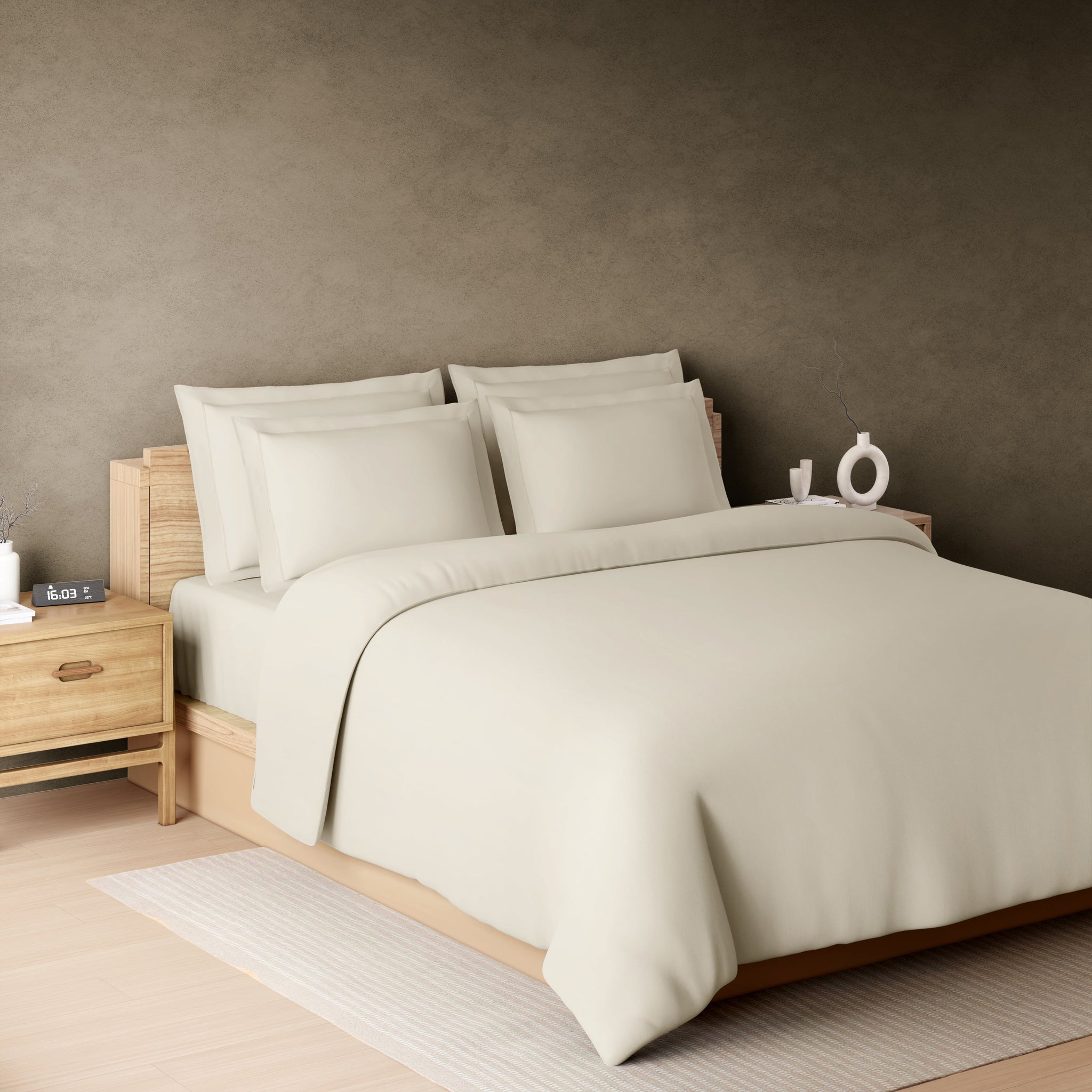 Spaces Solid Ivory Solid King Size Bedsheet - Eminence