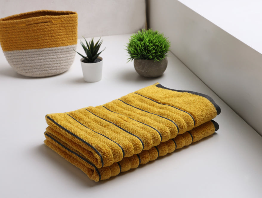 Spaces Exotica 100% Cotton Hand Towel