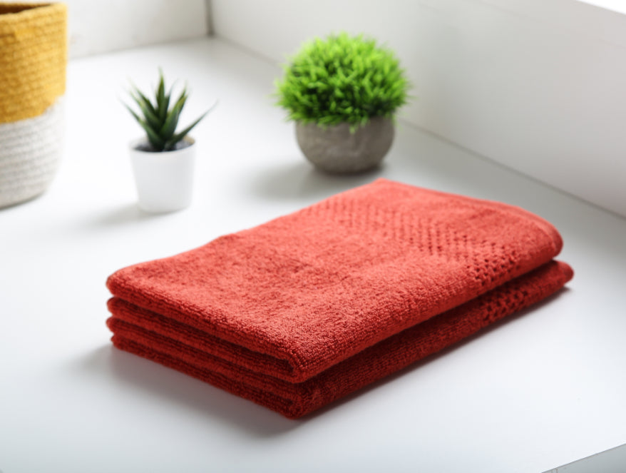 Spaces Swift Dry 100% Cotton Hand Towel Red