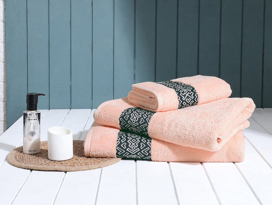 Spaces Aurum 3 Piece 100% Cotton Towel Combo Set