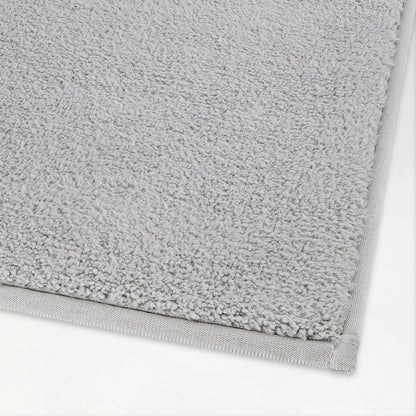 Spaces Swift Flow Polyester Large Bath Mat, 1659 GSM, Solid, Silver