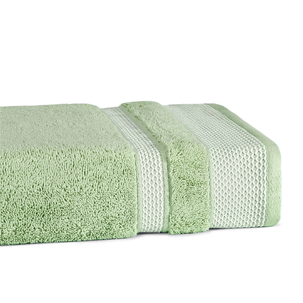 Spaces Hygro Hygro Cotton Bath Towel, 600 GSM, Solid, Light Green