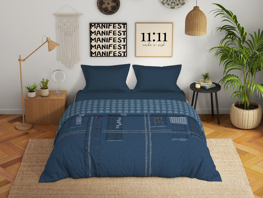 Spaces Genz 100% Cotton Double Quilt, 180 TC, Characters, Light Blue