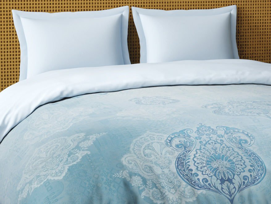 Spaces Organic Cotton Double Quilt, 180 TC, Oranate, Light Blue