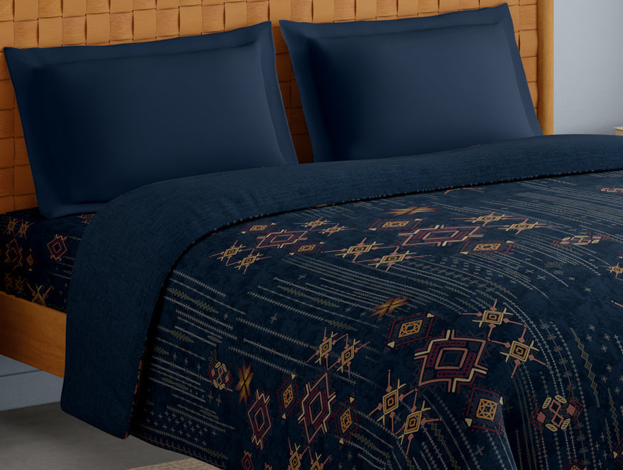 Spaces Innovations Hygro Cotton Double Quilt, 210 TC, Geometric, Dark Blue