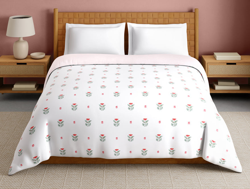 Spaces Innovations Hygro Cotton Double Quilt, 210 TC, Floral, White