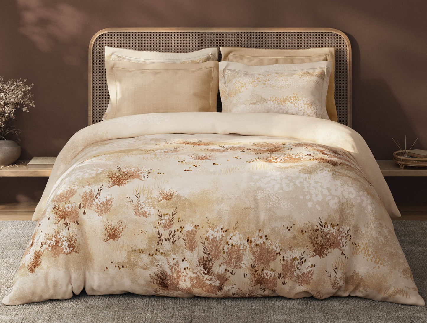 Spaces Sierra Indian Safari 100% Hygro Cotton 210 TC Sateen Floral Permium Large Bedsheet with 4 Pillow Covers, Beige