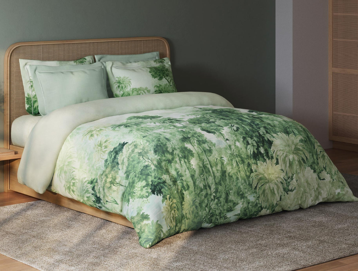 Spaces Sierra Indian Safari 100% Hygro Cotton 210 TC Sateen Floral Permium Large Bedsheet with 4 Pillow Covers, Light Green