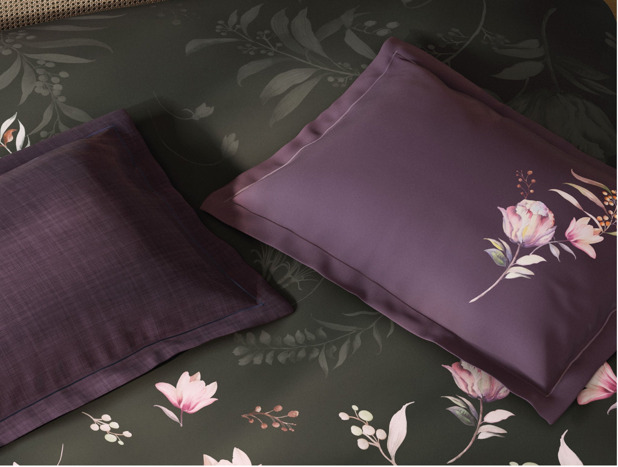 Spaces Sierra Midnight Botanica 100% Hygro Cotton 210 TC Sateen Floral Premium Large Bedsheet with 4 Pillow Covers, Dark Green