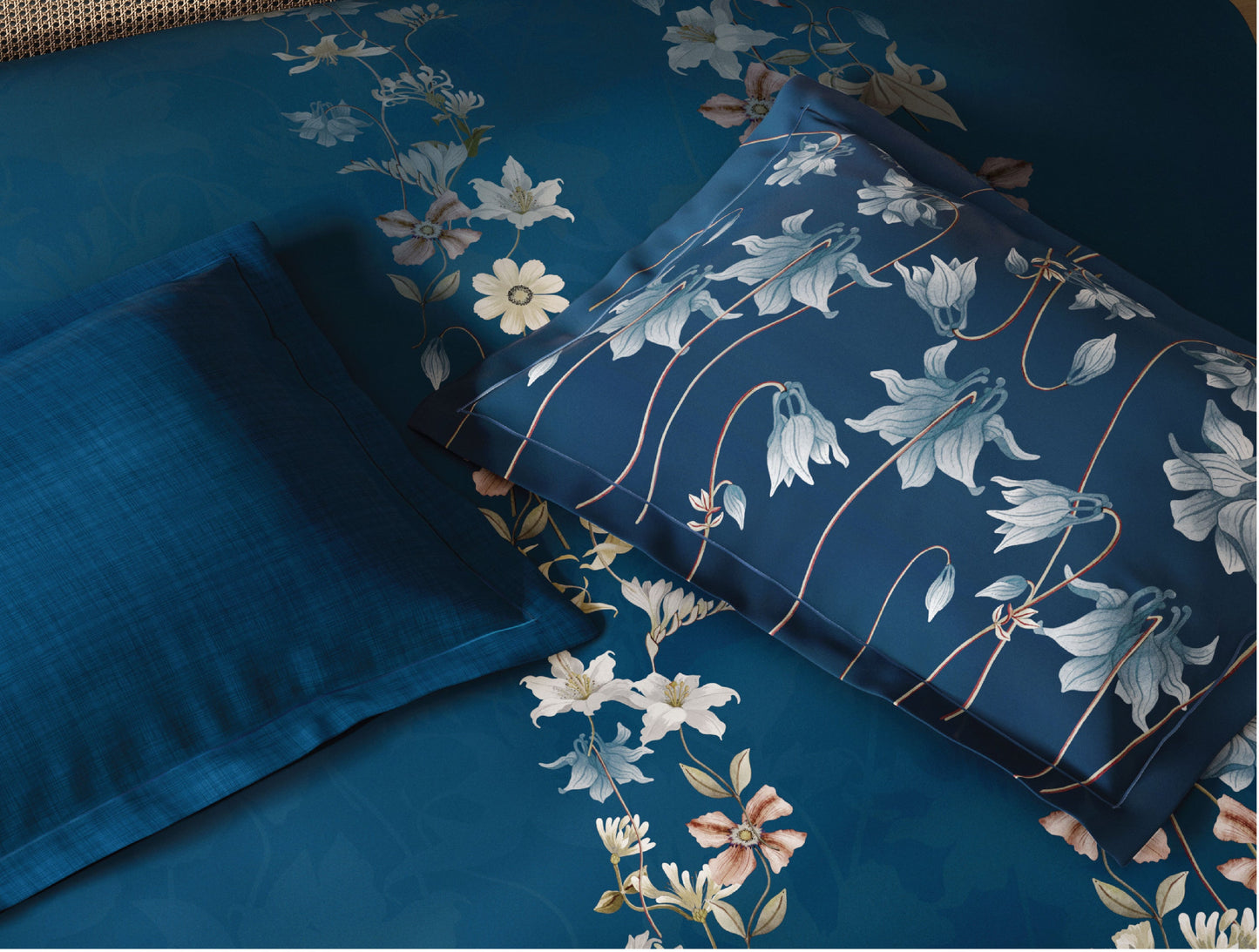 Spaces Sierra Midnight Botanica 100% Hygro Cotton 210 TC Sateen Floral Premium Large Bedsheet with 4 Pillow Covers, Dark Blue