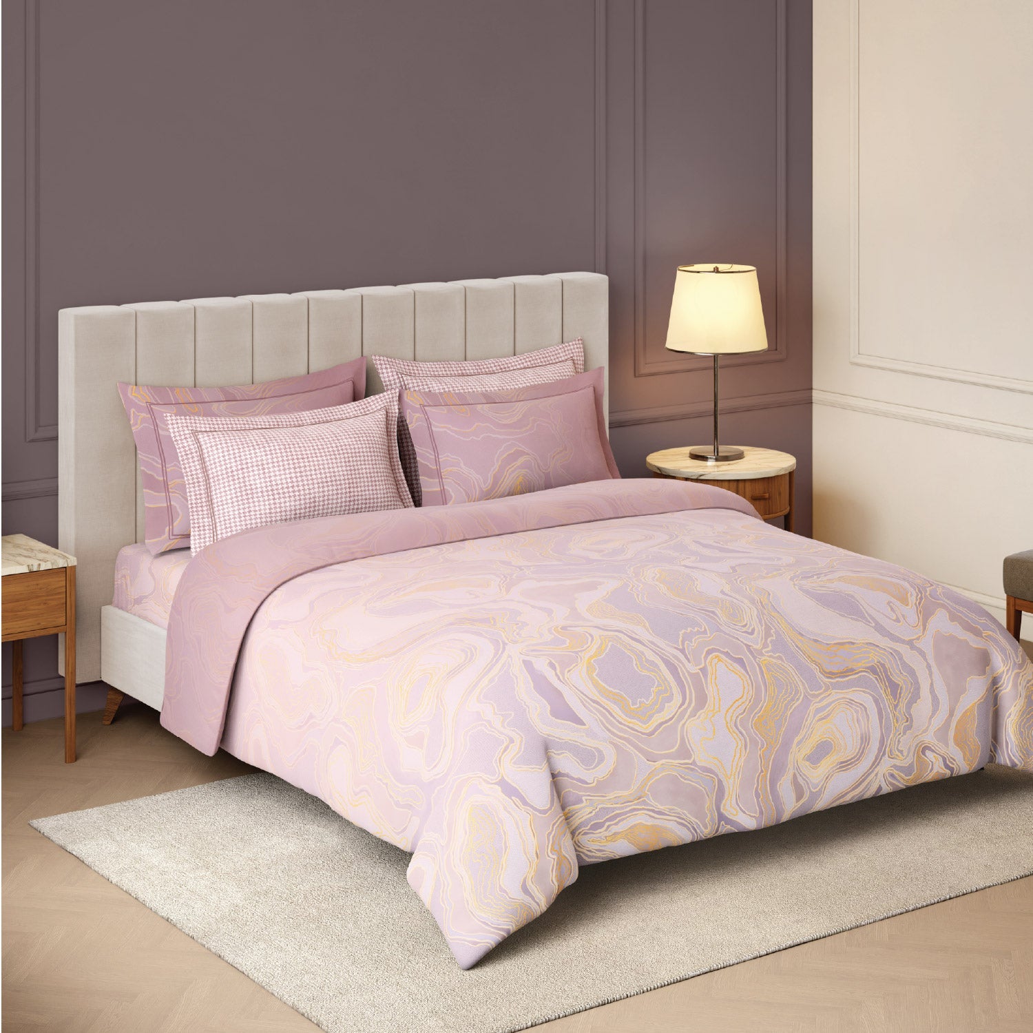 Spaces Nora Luminous Reverie Abstract Permium Large Bedsheet with 4 Pillow Covers, Light Pink