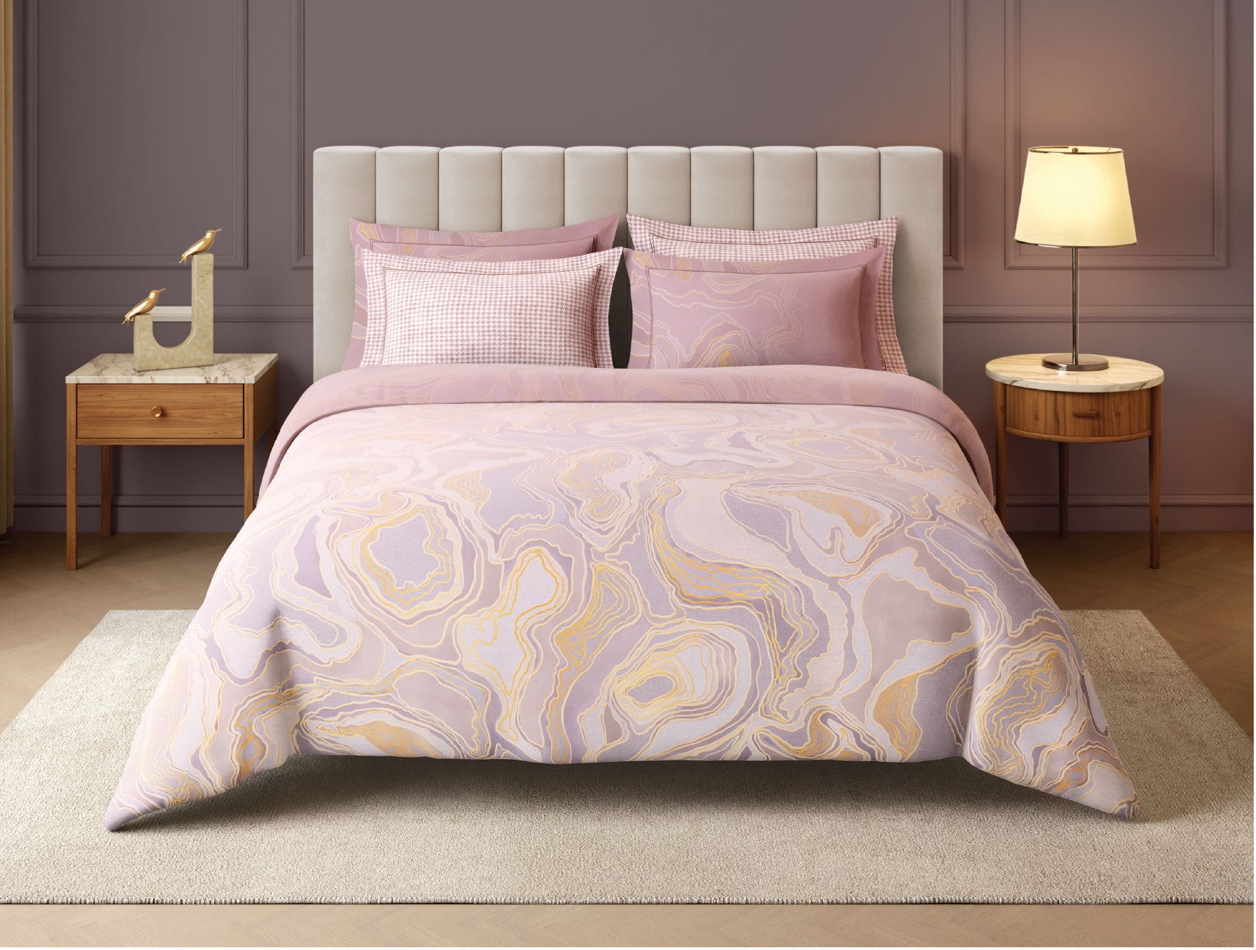 Spaces Nora Luminous Reverie Abstract Permium Large Bedsheet with 4 Pillow Covers, Light Pink