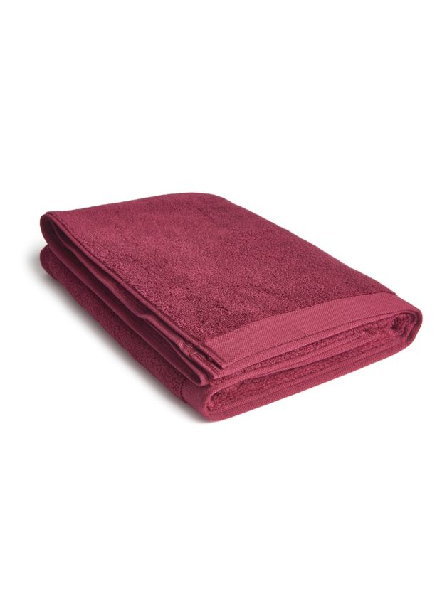 Decor Pioneer Cerise Bath Towel Deep Pink 75 cm x 1.5 m