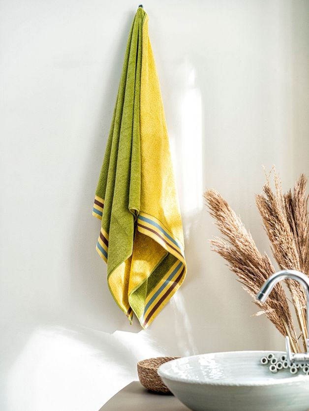 Decor Zest Green Lemon Bath Towel 75cm× 1.5m