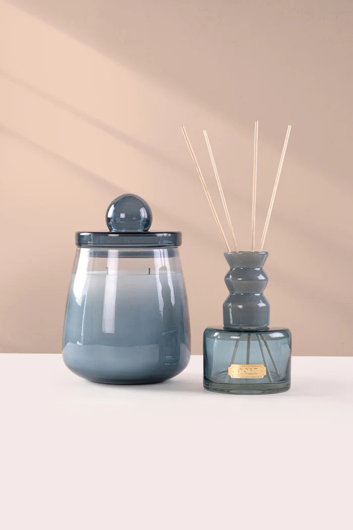 Doft Cosmic Set - Candle (M) & Diffuser | Blue | Balmy Bergamot