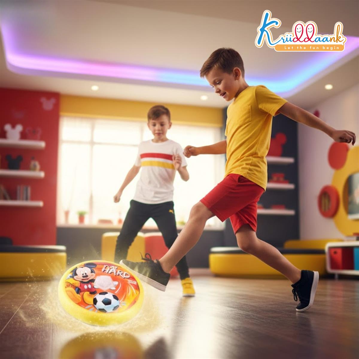 Kriiddaank Disney Mickey Hover Football