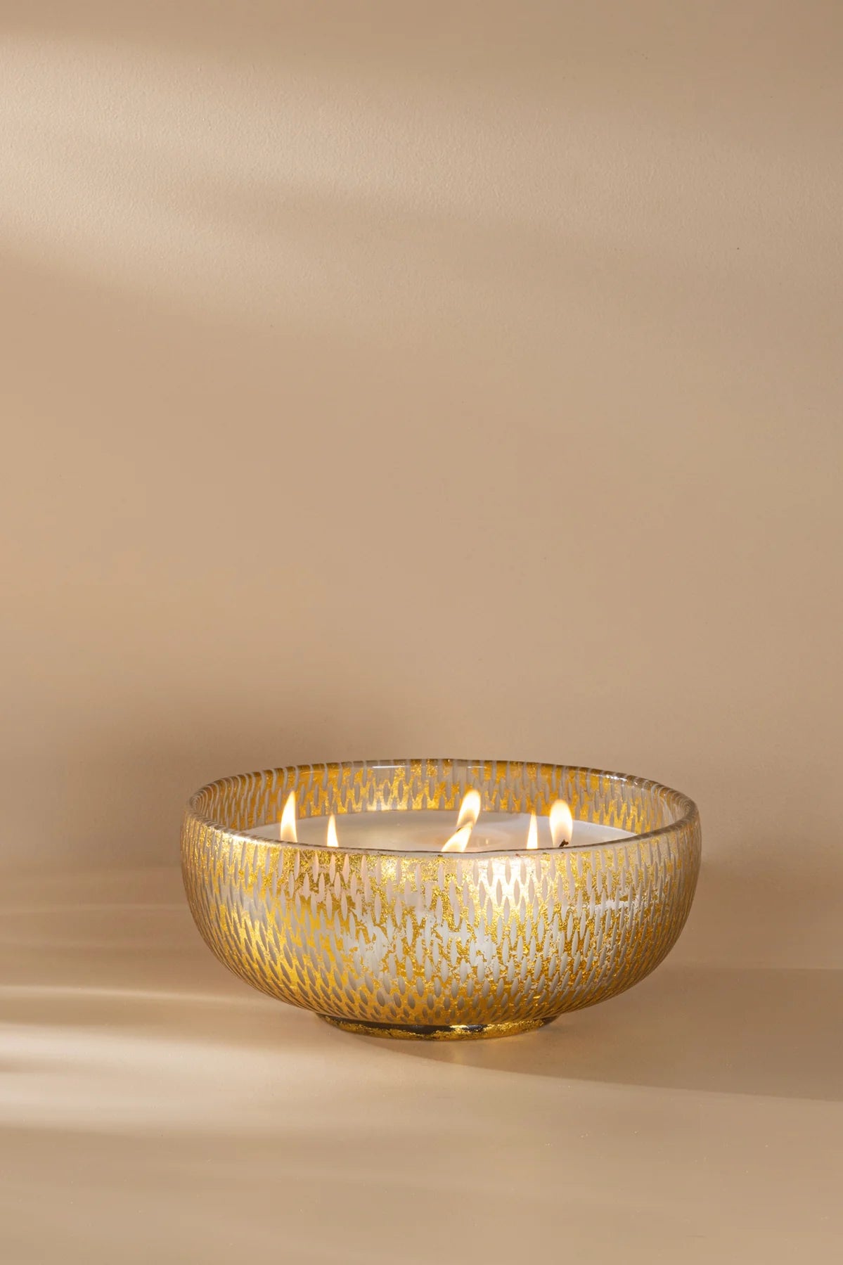 Doft Gilded Grain - Cut Bowl Candle | Gold | Nordic Woods