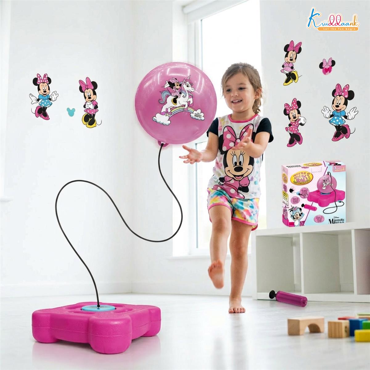 kriiddaank Disney Minnie Mouse Reflex Soccer Ball Solo Training Kit