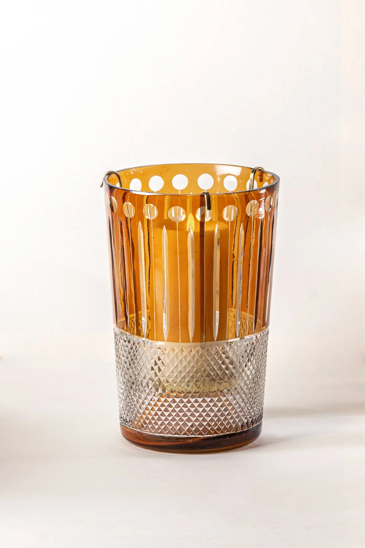 Doft Royal - Hurricane Candle | Amber | White Amber & Tonka Large