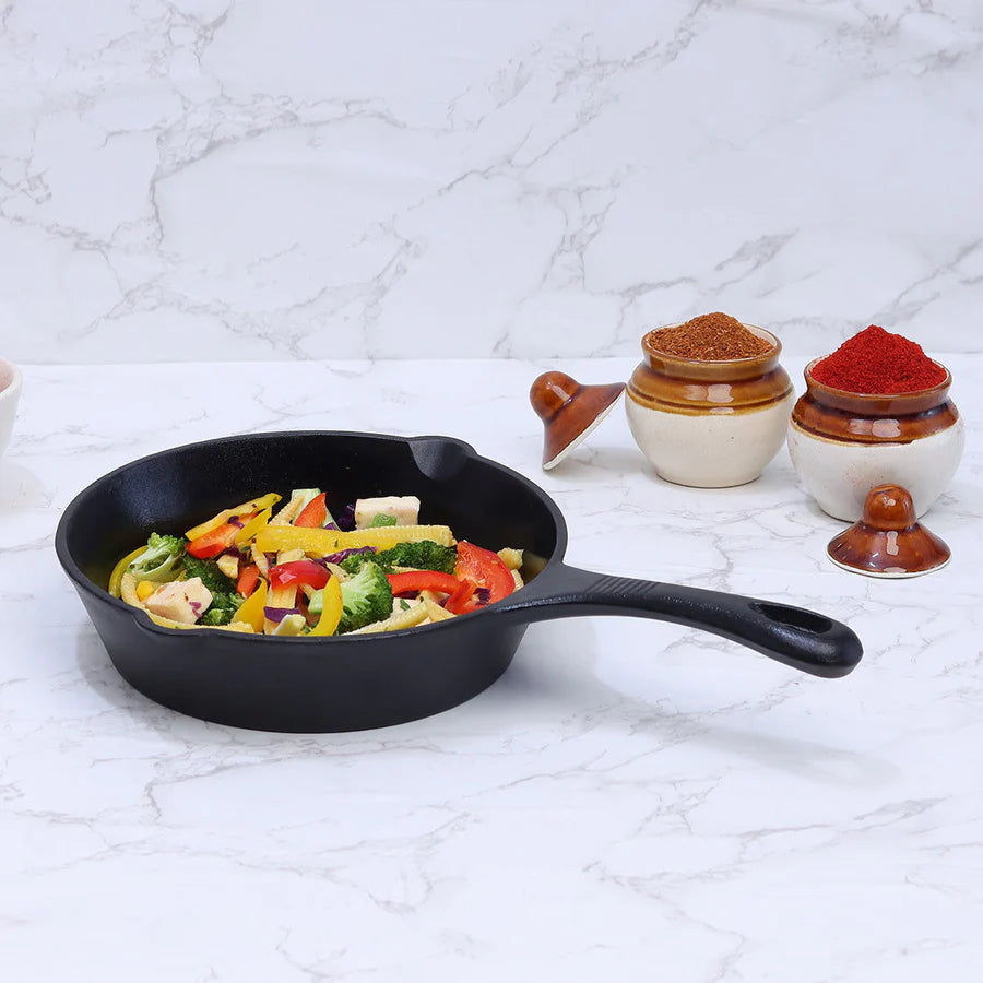 Wonderchef Forza Pr eSeasoned  Cast Iron Fry Pan