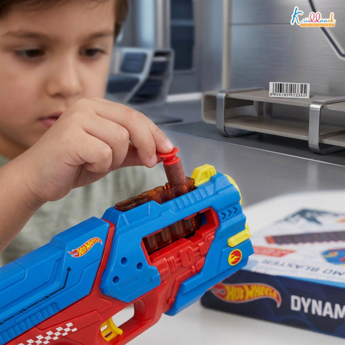kriiddaank Hot Wheels Dynamo Blaster Toy Gun with 22 Soft Foam Bullets & 12-Dart Cartridge, Long Range Action