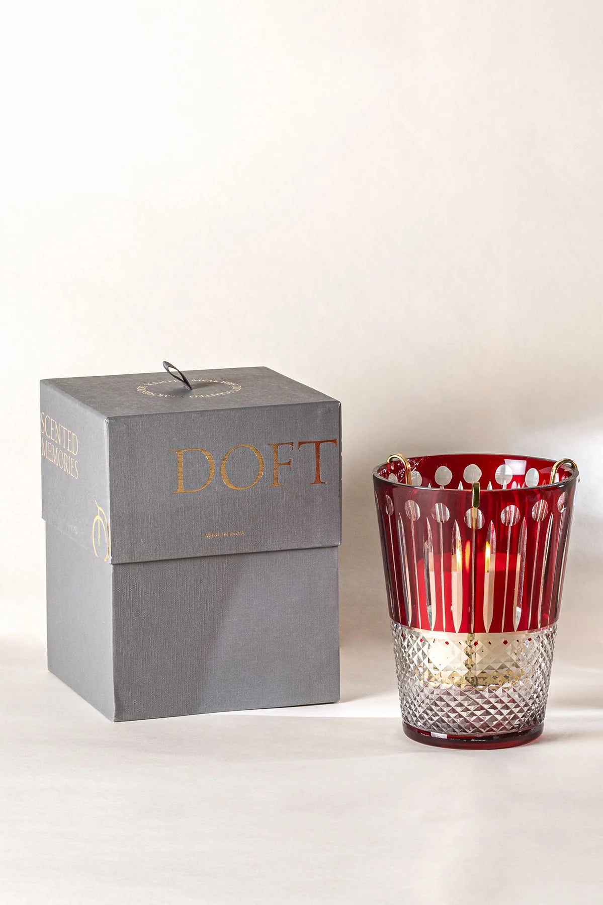 Doft Royal - Hurricane Candle | Rouge | White Amber & Tonka