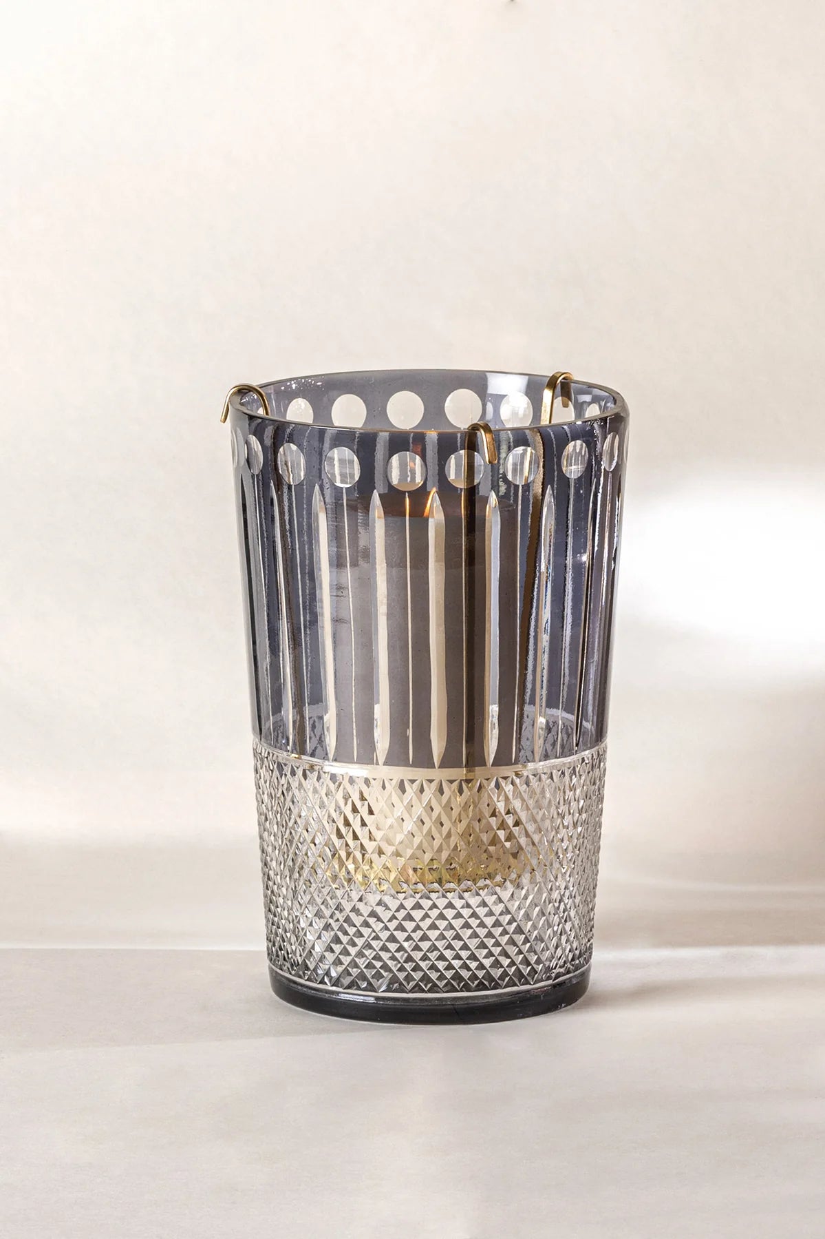 Doft Royal - Hurricane Candle | Smoke | White Amber & Tonka