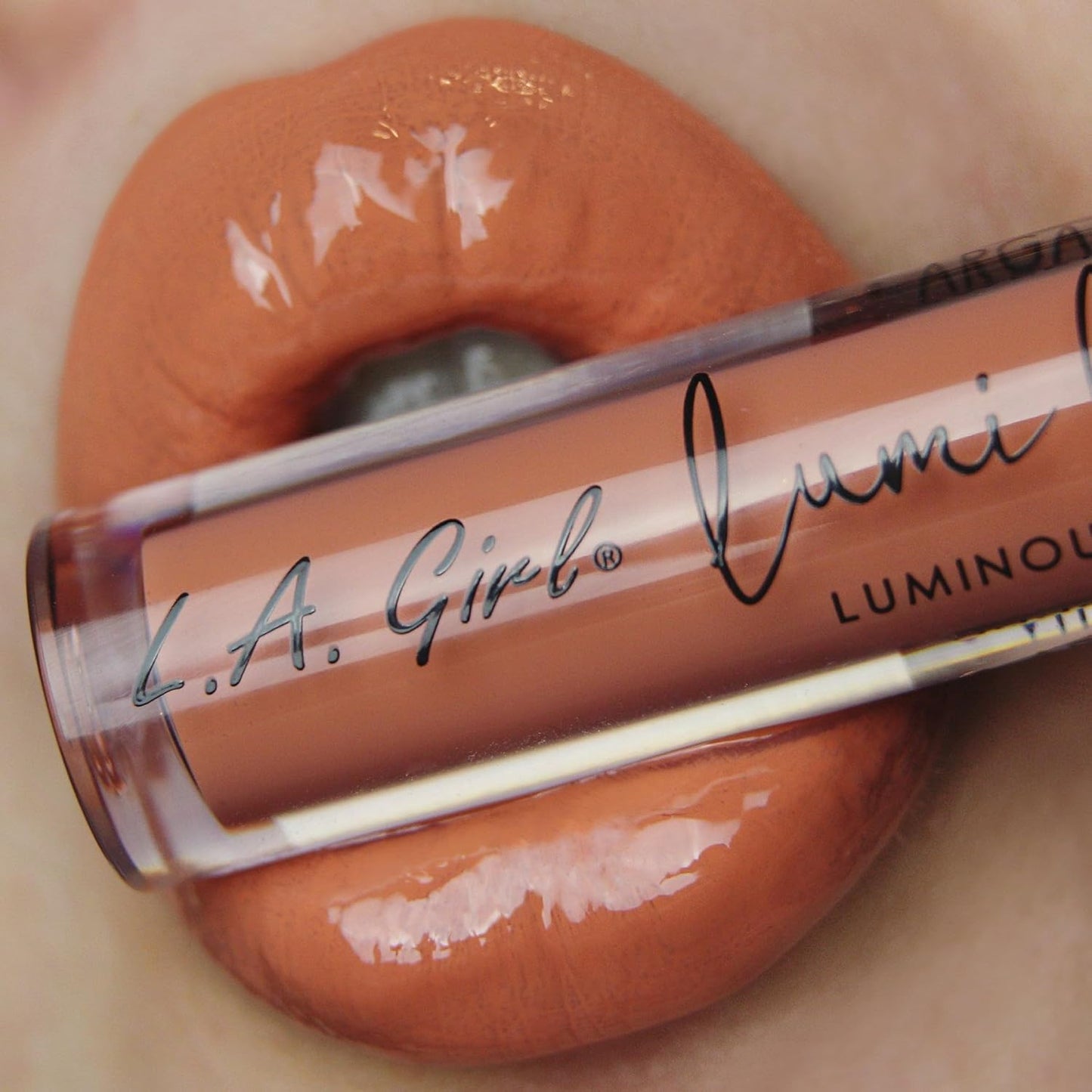 L.A. Girl Lumilicious Lip Gloss