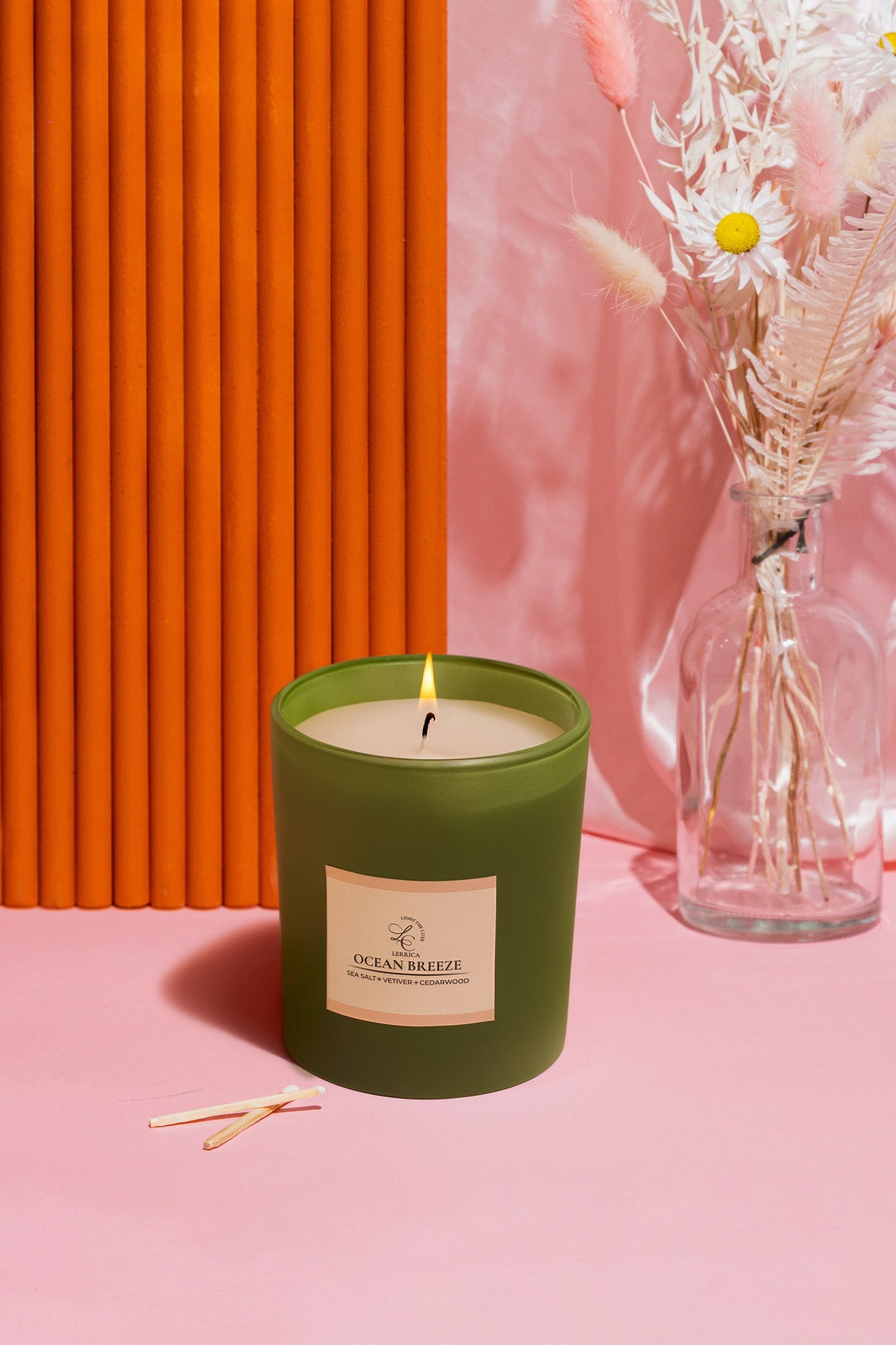Lerrica Zenith Matte Jar Candle w/ Metal Lid - 210 GM