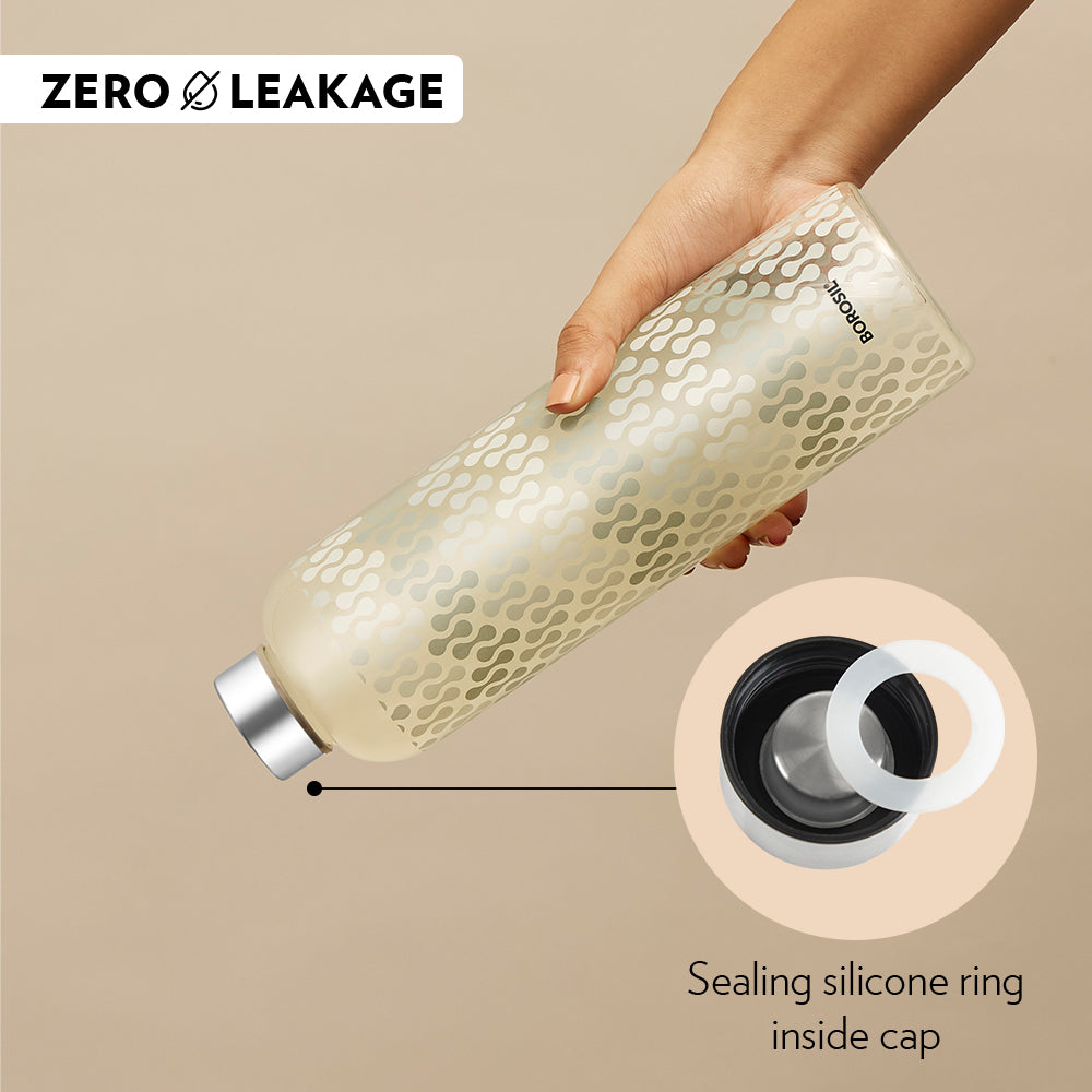 Borosil Neo Narrow Mouth Vista Glass Bottle 550ml - Silver Lid
