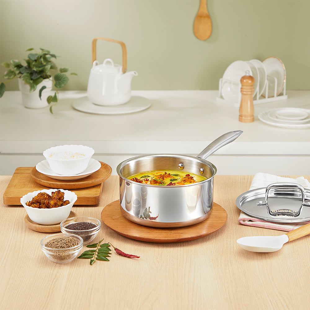 Borosil Cookfresh Triply Saucepan with Lid & Steel Handle
