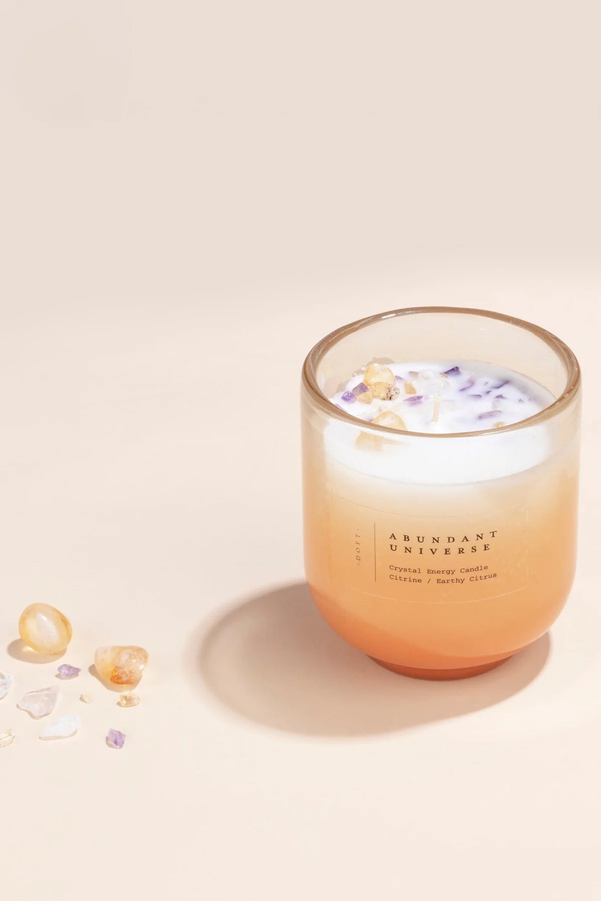 Doft Abundant Universe Candle - Crystal Energy | Citrine Crystal