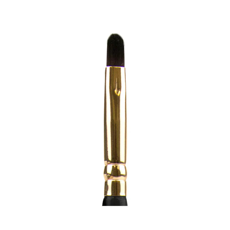 L.A. Girl Pro Cosmetic Lip Brush