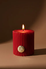 Doft Vintage Charm - Pillar Candle | Red | Botanical Garden
