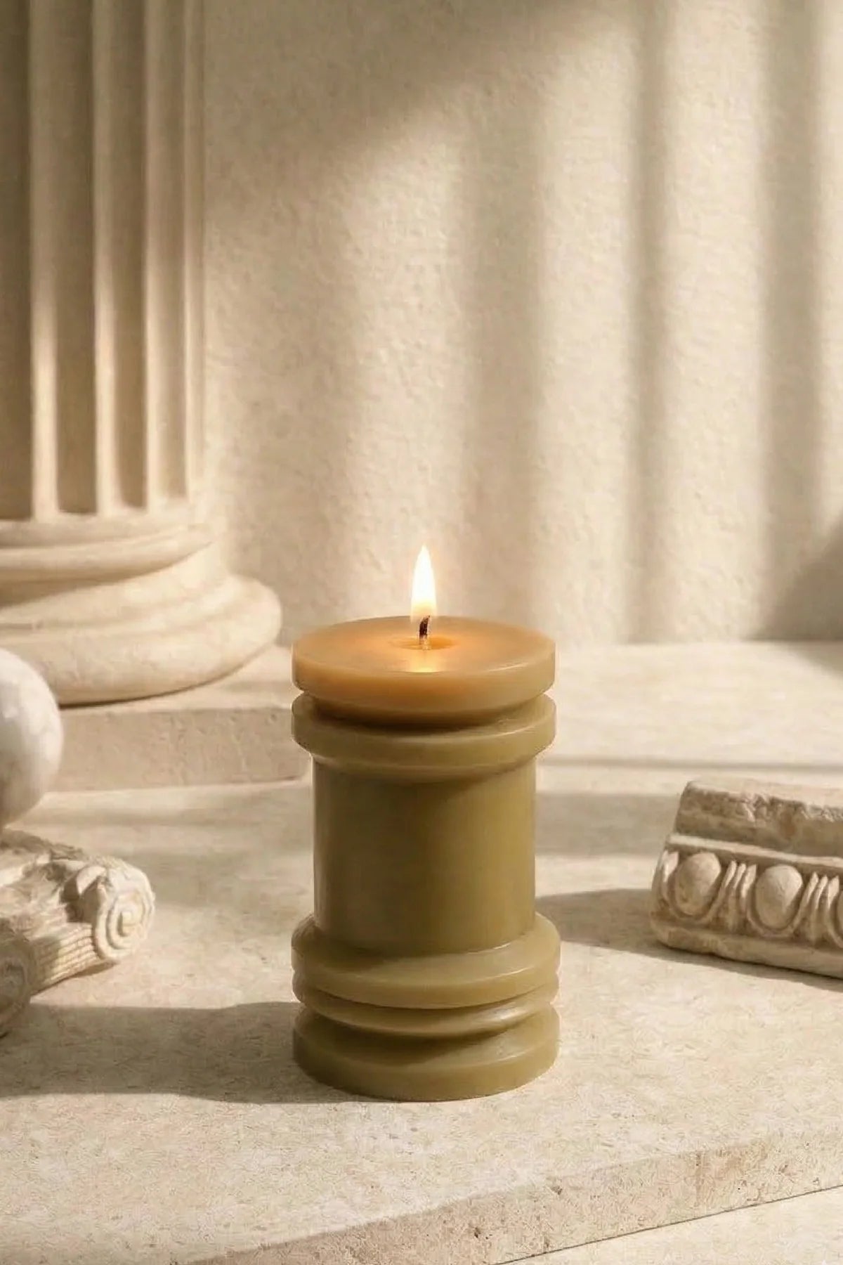 Doft Olive Modern Pillar Candle