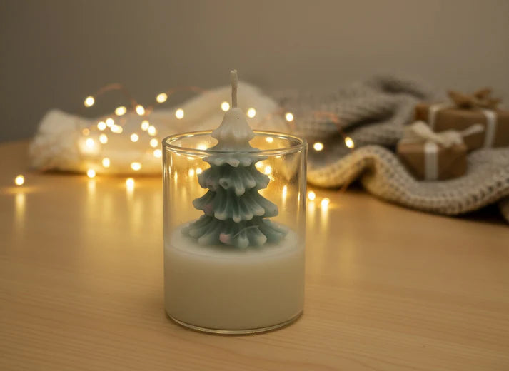Lerrica Holiday Tree Sculpted Glass Candle Velvet Cinnamon