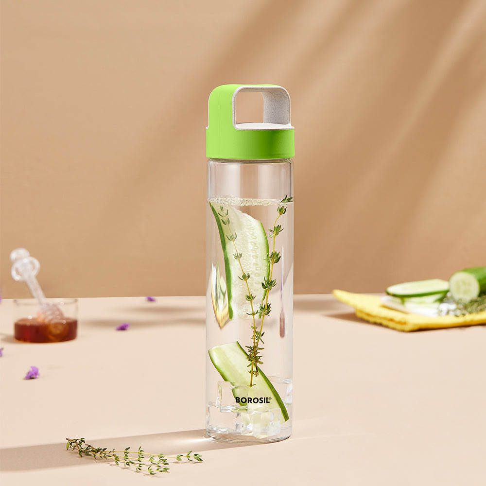 Borosil Neo Borosilicate Clear Glass Bottle 550ml - Green Lid